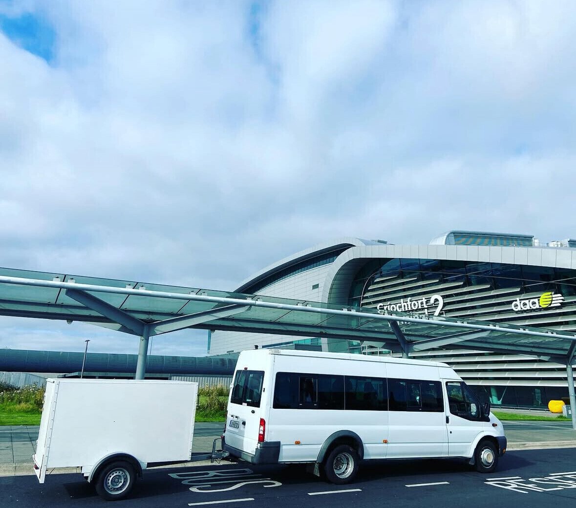How to get from Dublin Airport to the City Center (2025)